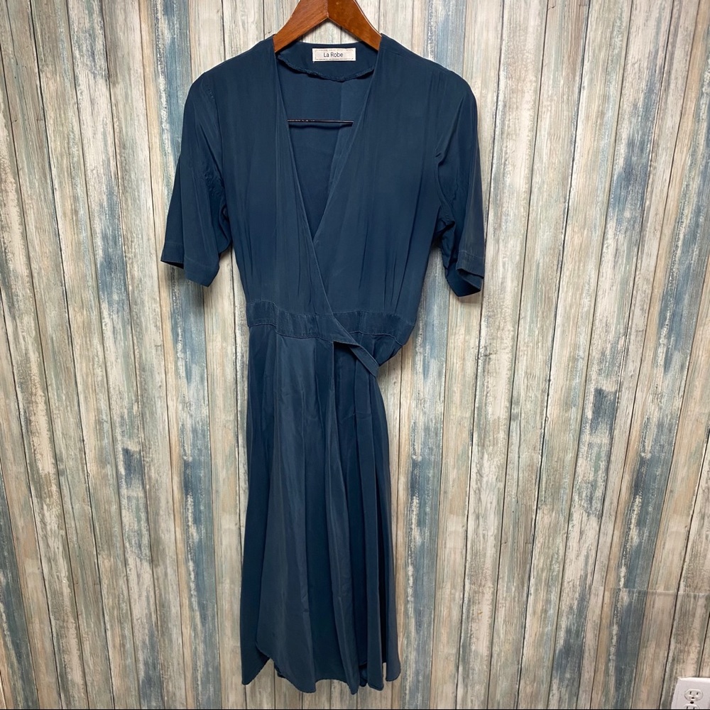 La Robe Silk Robe sz 8 Gray Wrap Dress # V802